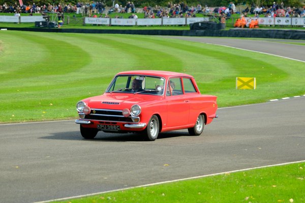 Mastering the Yamaha TMAX 560: A Step-by-Step Guide to Fine-Tuning Your Idle Speed